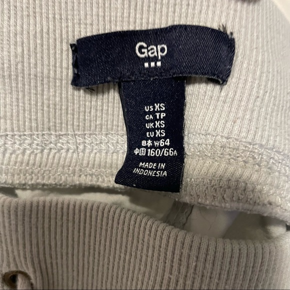 VINTAGE GAP- Light Grey Low Rise Cargo Pants - Picture 6 of 6